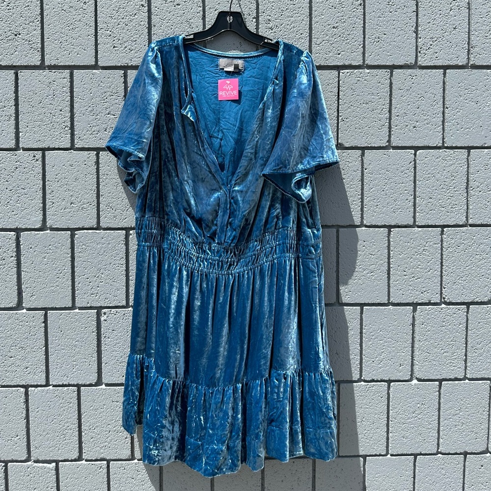 Anthropologie blue velvet dress. Size: 3X
